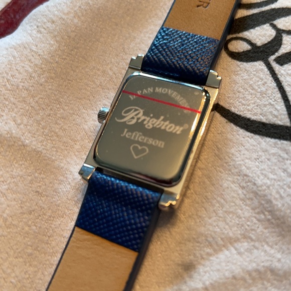 Watch - Picture 4 of 4